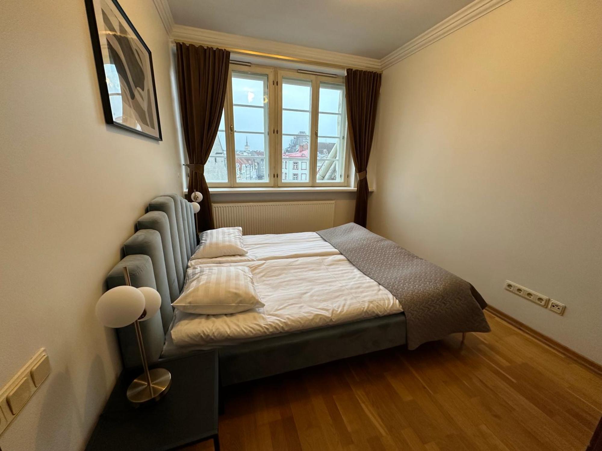 Old Town Square Apartment